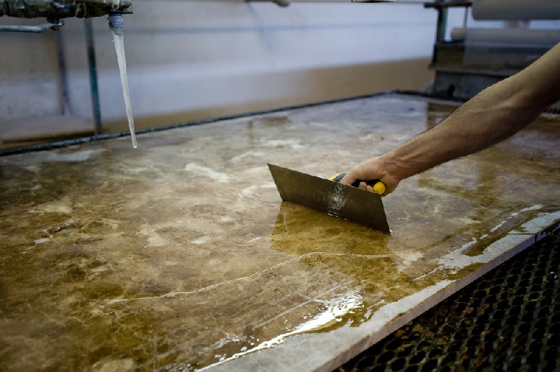 Countertop-Materials-White-Center-WA