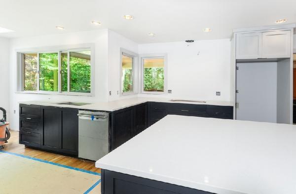 Install Bonney Lake quartz counters in WA near 98391